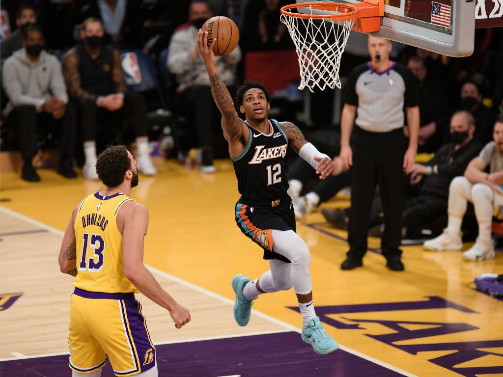 教练员和足 教练员和足