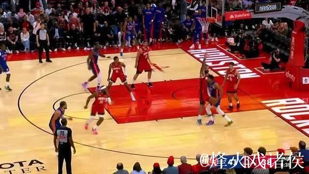 申京补篮被哈达威背后推搡，裁判未做任何吹罚