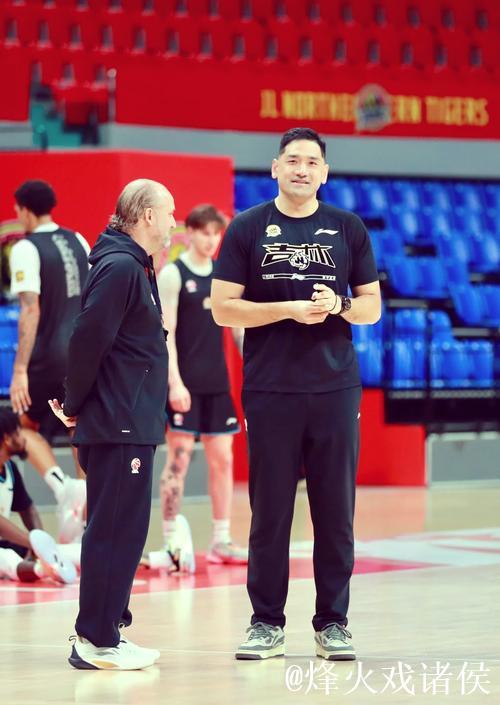 钟诚出任吉林队主教练 曾帮助辽宁夺队史首冠 钟诚出任吉林队主教练 曾帮助辽宁夺队史首冠